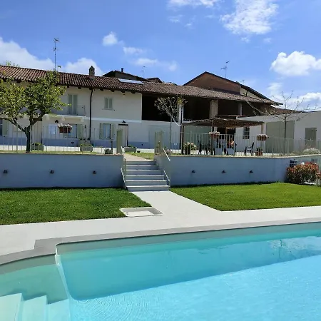 Bricco - ベッド・アンド・ブレックファスト 3*